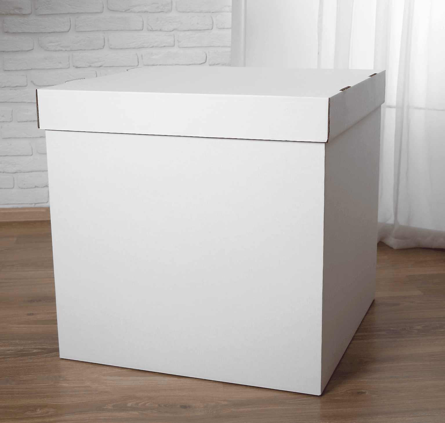Коробка для подарка белая 70*70*70